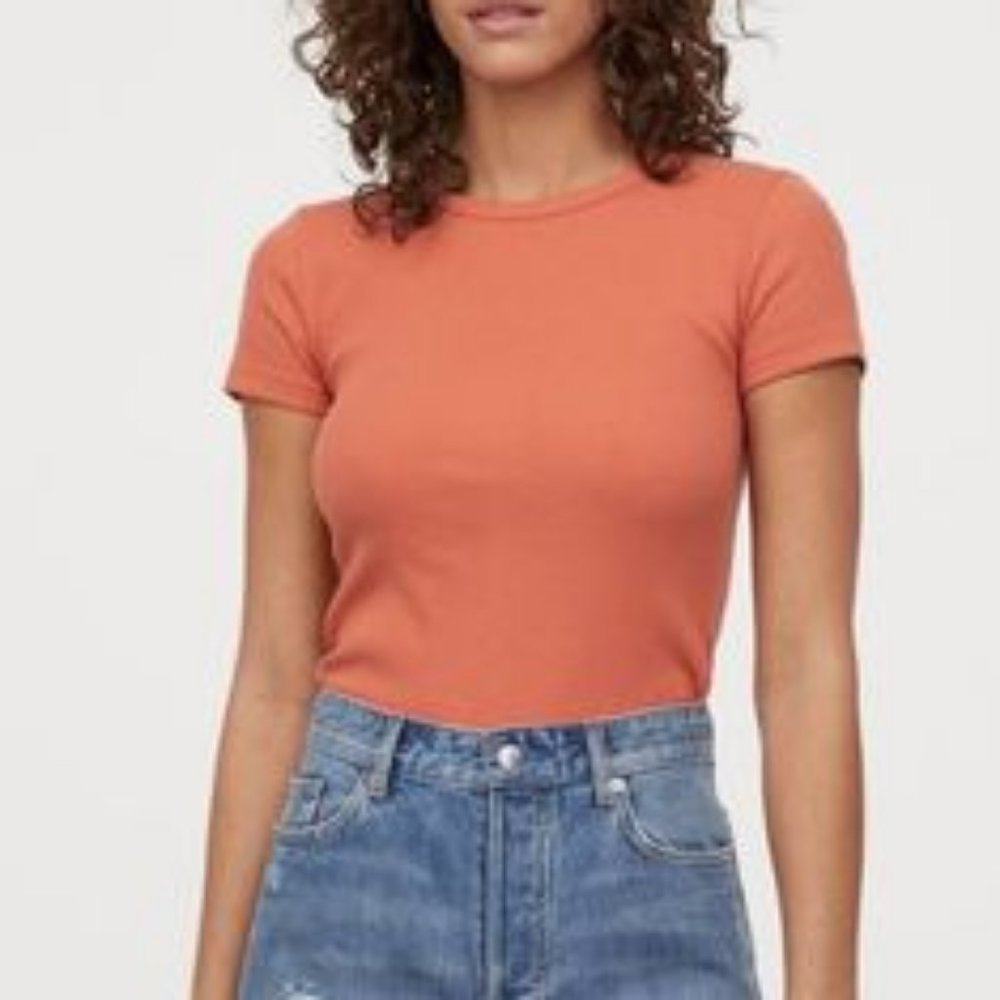 Ribbed Cotton T-shirt size Small